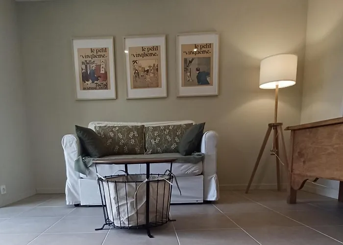 Studio Au Pied Du Chateau.